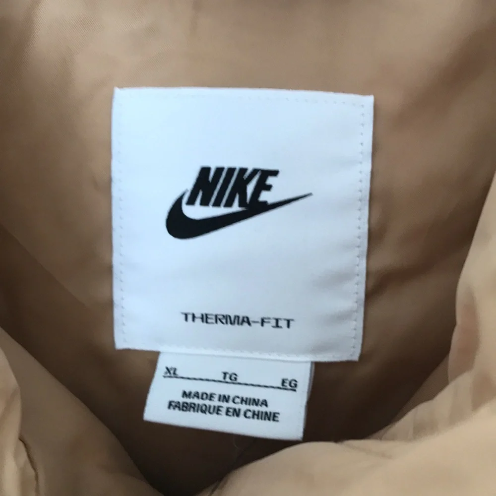 Nike‎ Women's XL Sportswear Therma-FIT Windrunner Women's Down Vest NEW